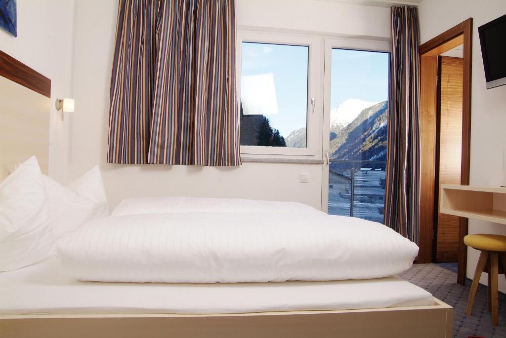 Astellina Hotel-Apart Ischgl Room photo
